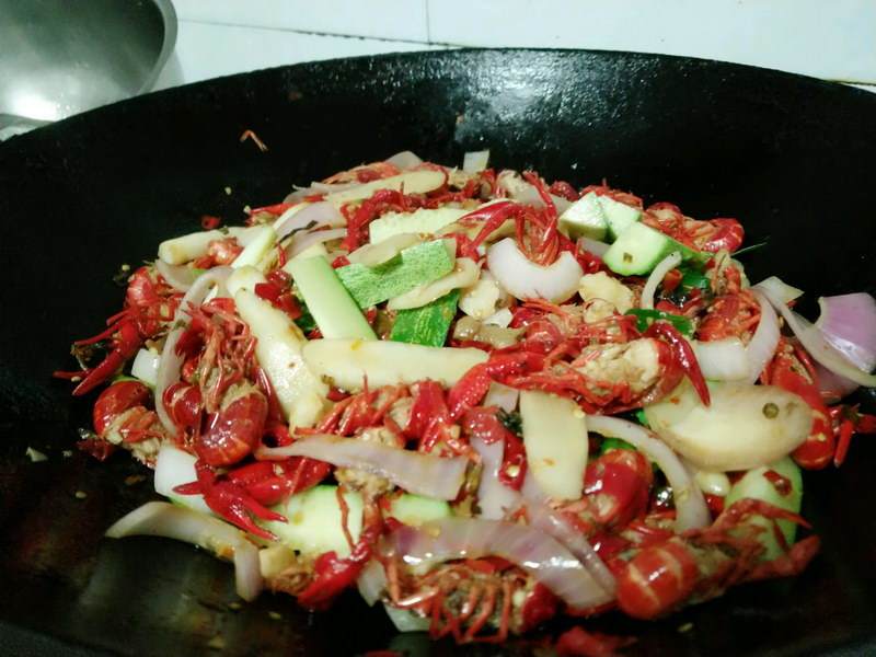麻辣小龙虾