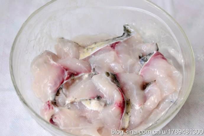 酸菜鱼片锅