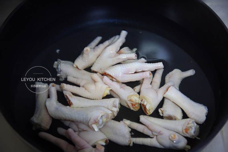 豆豉烧鸡爪