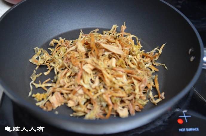 梅干菜烧黄鱼