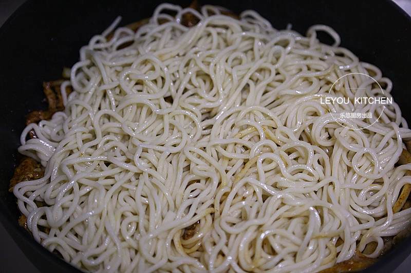 香辣牛肉炒面