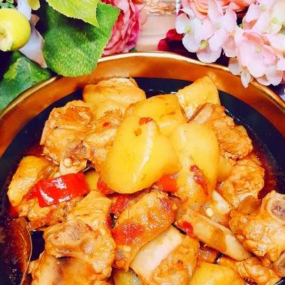 土豆烧排骨