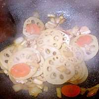 炒藕片 快手菜的做法图解4