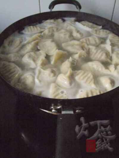 葱油海参肉丸水饺