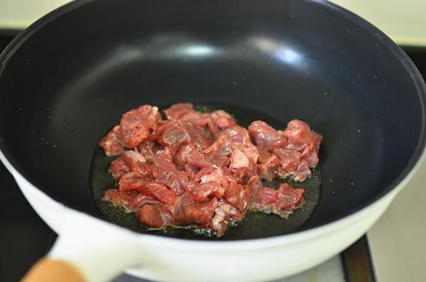 蒜香牛肉粒