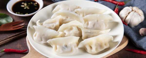 没包完的饺子皮放寒躲还是寒冻 饺子皮可以做什么美食