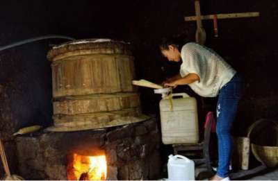 都是粮食酒，为何农村自酿酒卖不动？30年老酿酒师告诉你答案！插图4